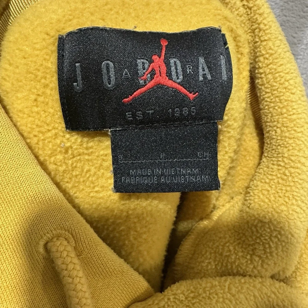 Nike Jordan Jumpman Men's S Yellow Fleece Pullover Hoodie Stretchy Ribbed Cuffs‎